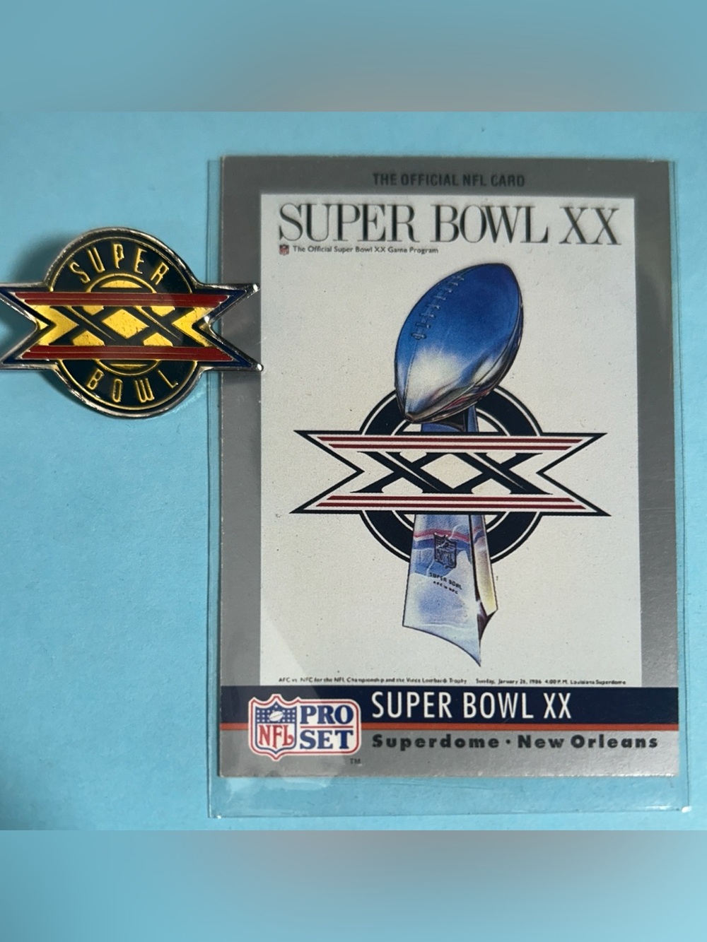 Chicago Bears 46, NE Pats 10, Super Bowl XX pin , and 1990 ProSet Card #20